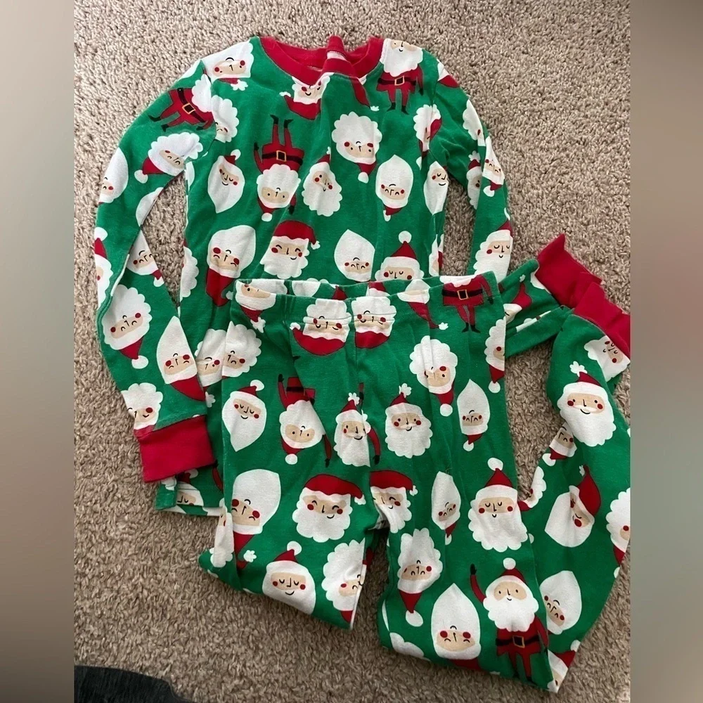 Carters Santa pajama set